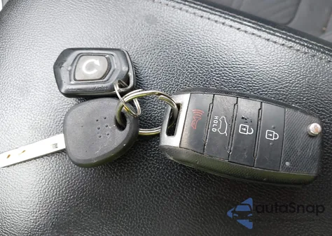 2018 Kia Sorento 2.4L Lx from USA, damaged, VIN 5XYPGDA34JG347241